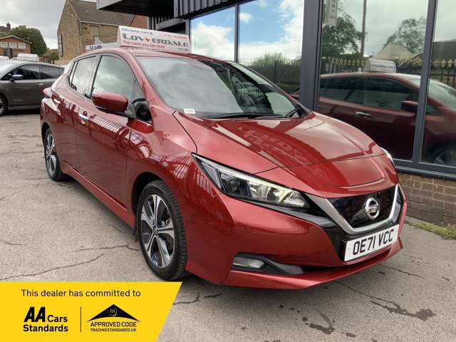 Nissan Leaf 0.0 110kW N-Connecta 40kWh 5dr Auto Hatchback Electric Red